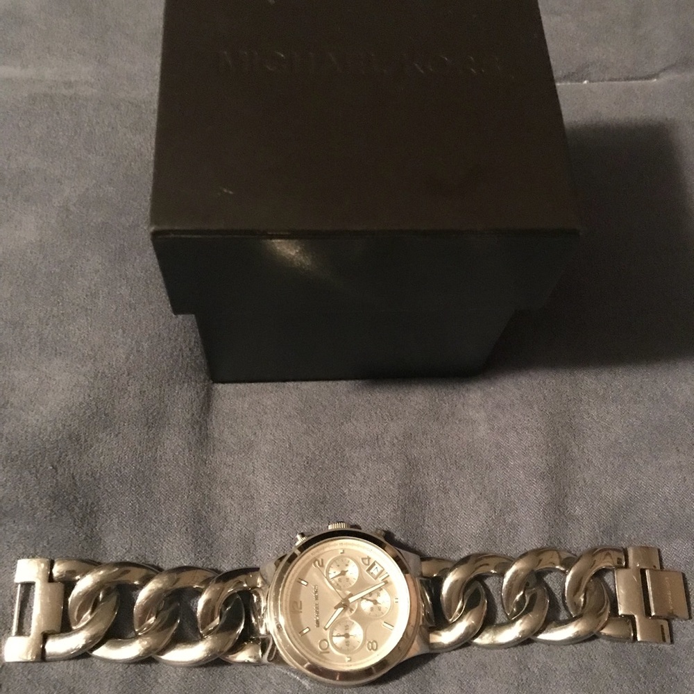 Michael Kors....chain link Stainless Steel Watch